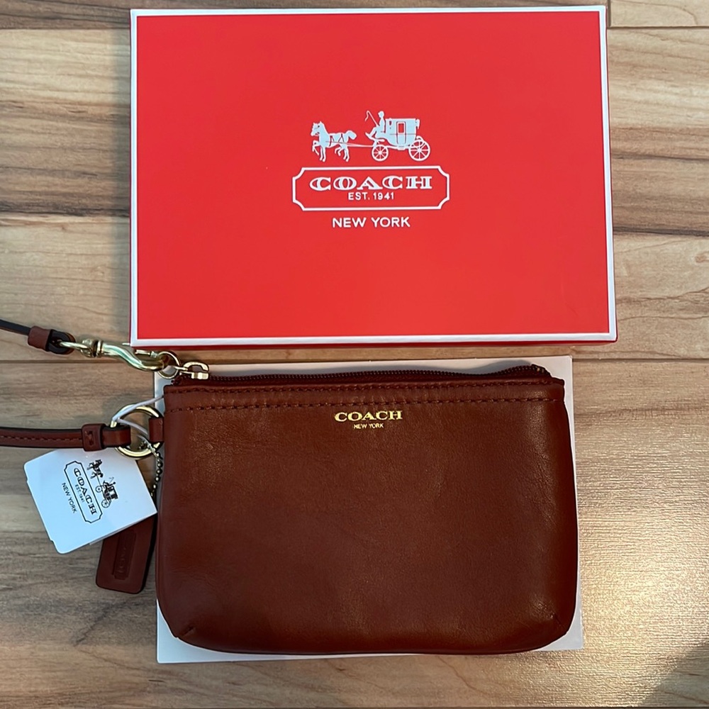 NWT Coach Wristlet